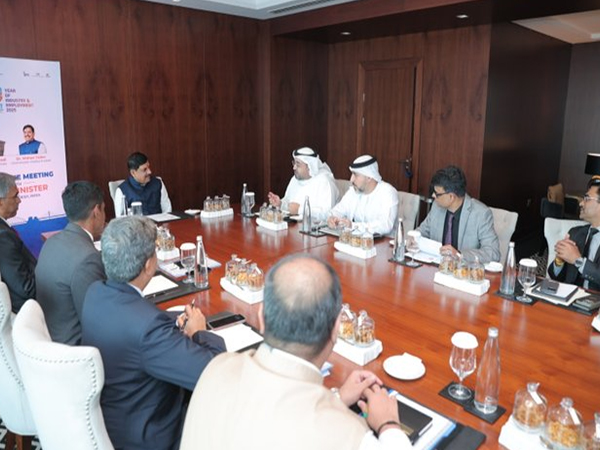 MP CM Mohan Yadav meets top global investors in Dubai during Global Dialogue 2025 to boost industrial cooperation and attract investment to Madhya Pradesh (Image: X/@CMMadhyaPradesh)