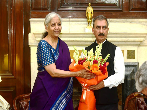 Himachal Pradesh Chief Minister Sukhvinder Singh Sukhu (right) and Union Finance Minister Nirmala Sitharaman (Photo/CMO)