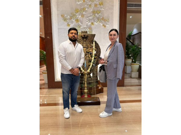 Mr. ANKIT KUMAR DAHIYA Founder and CEO of AapkiUnvieristy greeting Director of the international department at Volgograd state medical university