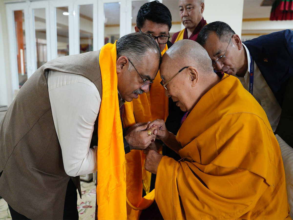 BJP National General Secretary Tarun Chugh meets His Holiness the Dalai Lama(Photo Credit: X\@tarunchughbjp)