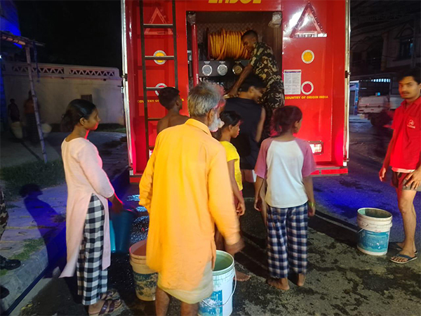 Nepal Army distribute water to the locals of Madhesh Province as the region faces drought amid mid- monsoon (Photo/ANI)