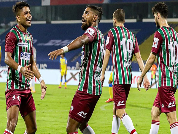 Prabir Das and Roy Krishna (Photo: ISL)