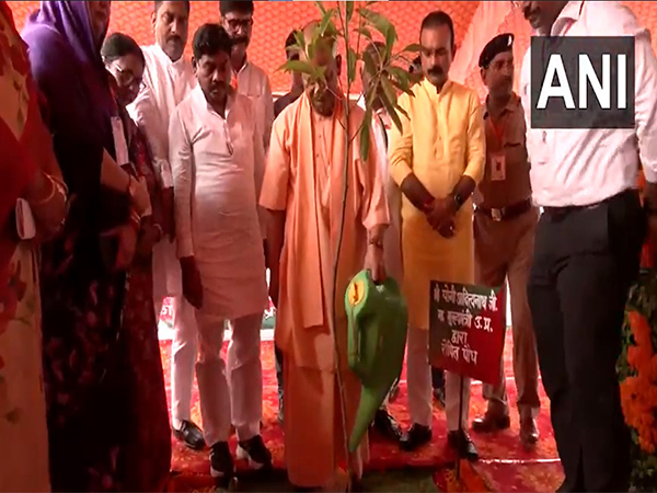CM Aditynath planting sappling under 'Ek Ped Maa Ke Naam' initiative (Photo/ANI)