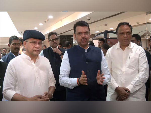 Union Information and Broadcasting Minister Ashwini Vaishnaw and Maharashtra Chief Minister Devendra Fadnavis (Photo/ANI)