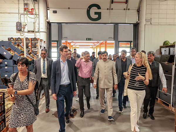 Madhya Pradesh CM visits Mercabarna to boost agri-infrastructure vision (Photo/X@DrMohanYadav51)