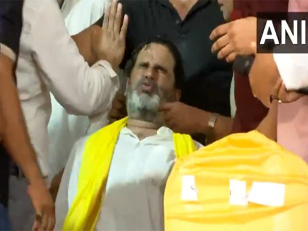 Jan Suraaj founder Prashant Kishor injured during road show in Bihar's Arrah (Photo/ANI)