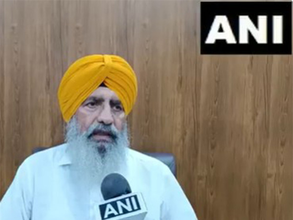 Golden temple, Shiromani Gurdwara Parbandhak Committee (SGPC) Chief Secretary Kulwant Manan (Photo/ANI) Golden temple, Shiromani Gurdwara Parbandhak Committee (SGPC) Chief Secretary Kulwant Manan (Photo/ANI)