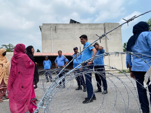 Pakistan denies Baloch families' right to protest enforced disappearances (Photo/Baloch Yakjehti Committee (BYC))