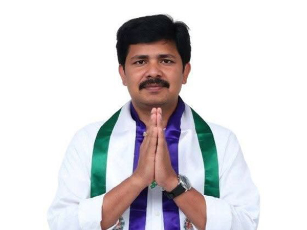 YSRCP MP Maddila Gurumoorthy (Photo/@GuruMYSRCP)
