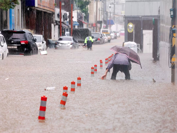 Heavy rains in South Korea (Photo/ Reuters)