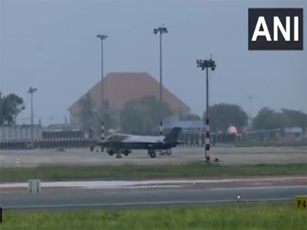 A British F-35B taking off from HMS Prince of Wales (Photo/ HMS Prince of Wales)