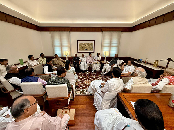 Visuals from the meeting (Photo/AICC)