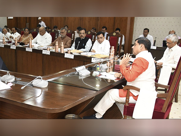 Madhya Pradesh CM Mohan Yadav chairing cabinet meeting at Mantralaya (Photo/DPR)