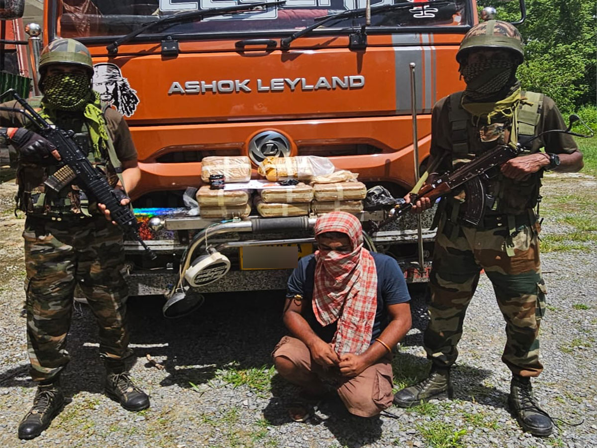 Assam Rifles, Customs seize ₹14 crore worth of Yaba tablets in Tripura's Khowai (Photo/ANI)