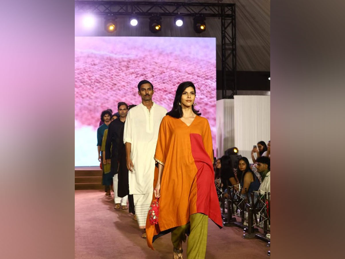 FDCI with KVIC & Khadi India hosta Khadi showcase (Image source: Instagram/ fdciofficial)