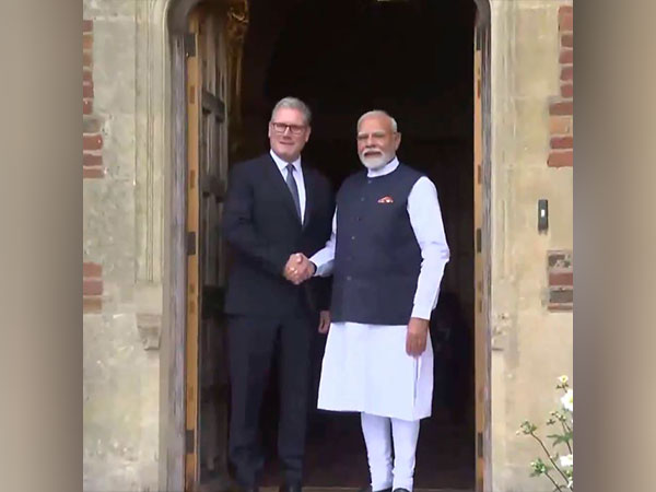 UK PM Keir Starmer with Prime Minister Narendra Modi (Photo/ANI) UK PM Keir Starmer with Prime Minister Narendra Modi (Photo/ANI)