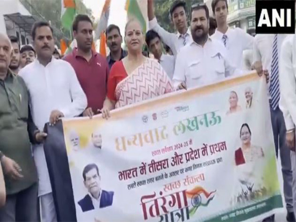 Tiranga Yatra marks Lucknow’s 3rd place in Swachh Survekshan 2024-25.