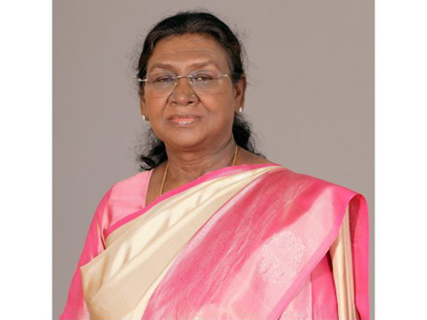 President Droupadi Murmu (Photo Credit: X/@rashtrapatibhvn)