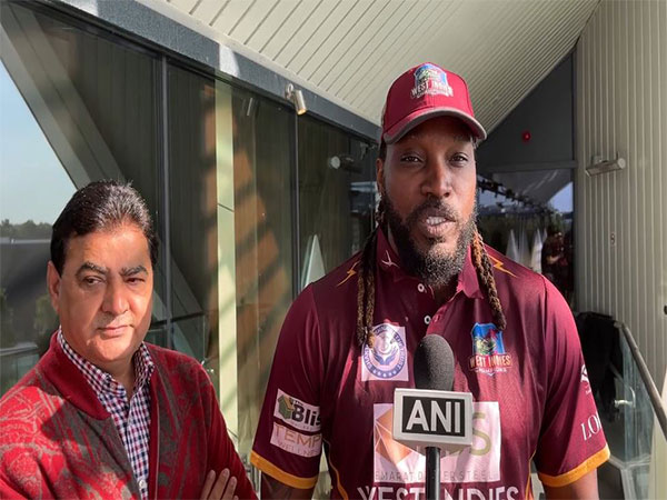 Ajay Sethi and Virat Kohli (Photo: ANI)