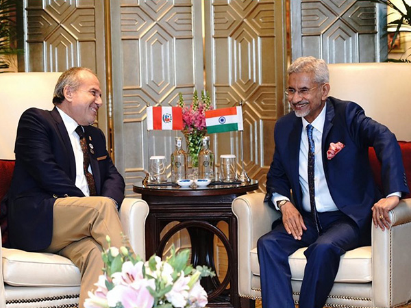 EAM S Jaishankar with FM Elmer Schialer Salcedo of Republic of Peru (Image Source: X/@DrSJaishankar)