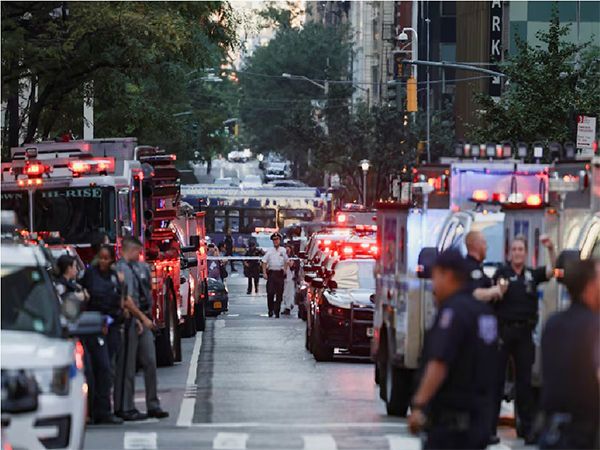 Police members gather during a reported active shooter situation in the Manhattan borough of New York (Photo/Reuters)