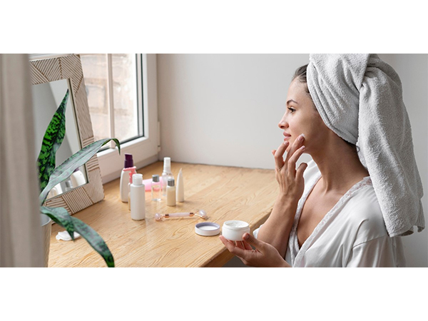 How to Layer Niacinamide Serum in Your Daily Skincare Routine