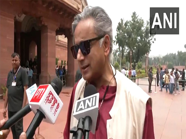 Congress MP Shashi Tharoor (Photo/ANI)