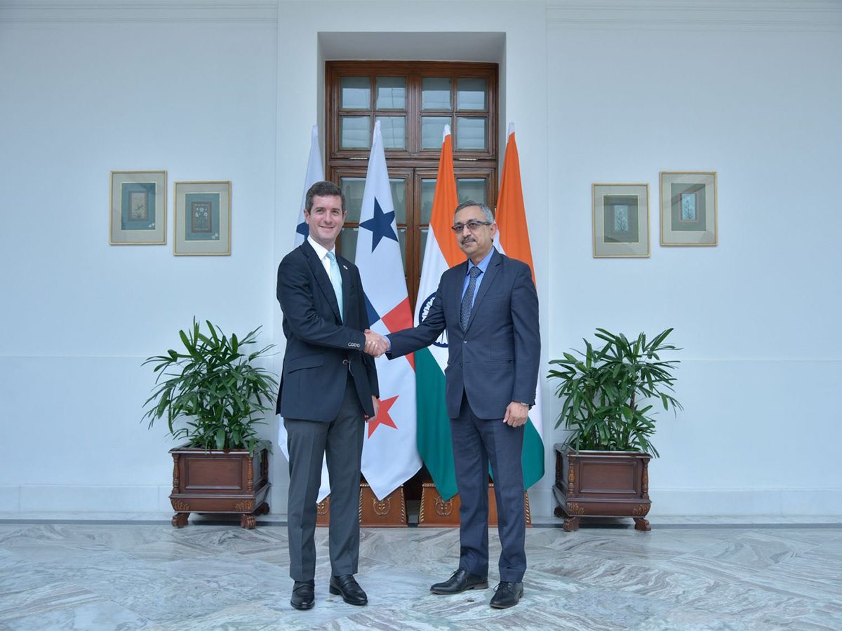 Vice Minister of Foreign Affairs of Panama, Carlos Arturo Hoyos, met Secretary (West) Tanmaya Lal in New Delhi on Thursday. (Photo: Randhir Jaiswal/X)