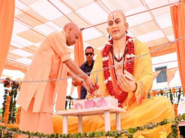 Uttar Pradesh Chief Minister Yogi Adityanath on 528th birth anniversary of Goswami Tulsidas (Photo/X:@myogiadityanath )