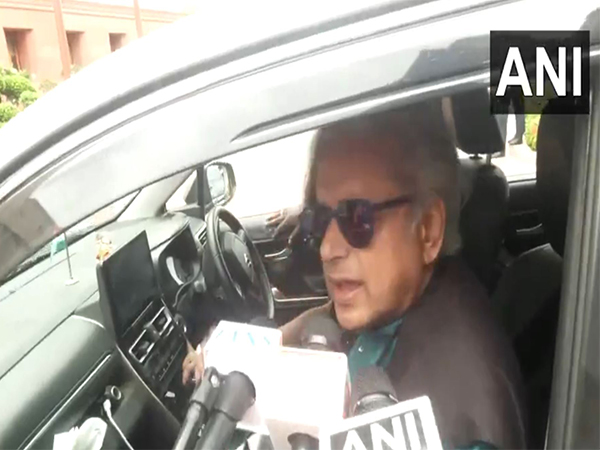 Congress MP Shashi Tharoor (Photo/ANI)