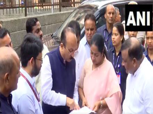 Delhi CM Rekha Gupta inspected DDA flats in Sultanpuri (Photo/ANI)