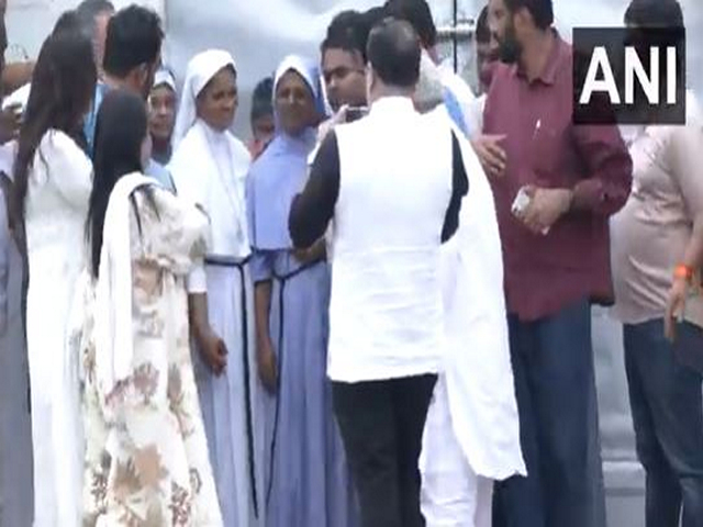 Two Kerala Nuns who were arrested on the charges of trafficking and religious conversion, released from jail  (Photo/ANI)