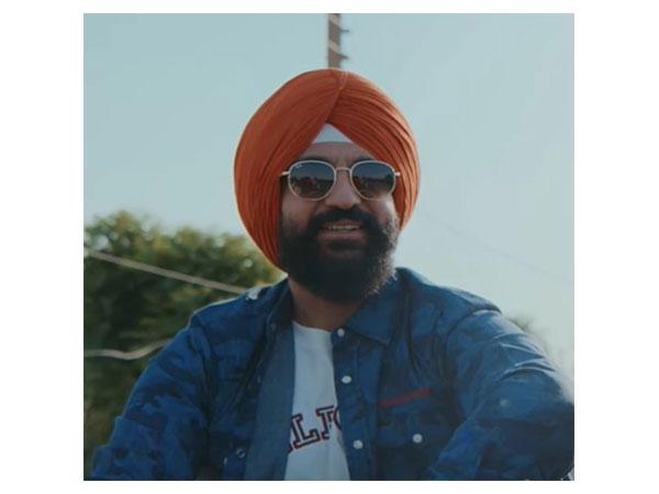 A snip from the song (Photo/instagram/@onlyrajkundra)