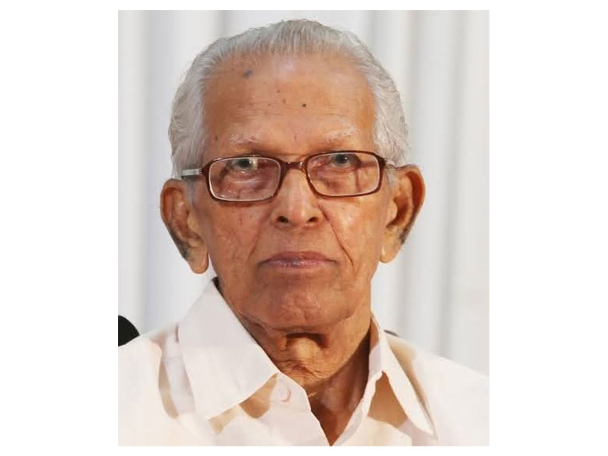 Prof. M K Sanu. (Photo/Revenue minister of Kerala-facebook page)