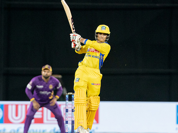 Players in action (Photo: DPL) 