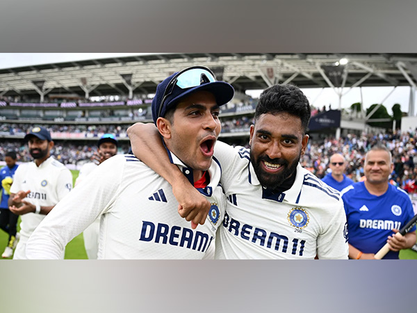 Shubman Gill and Mohammed Siraj (Photo: ICC)