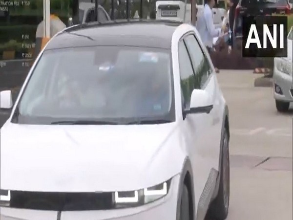 Industrialist Anil Ambani arrives in Delhi after ED summons in loan fraud case (Photo/ANI)
