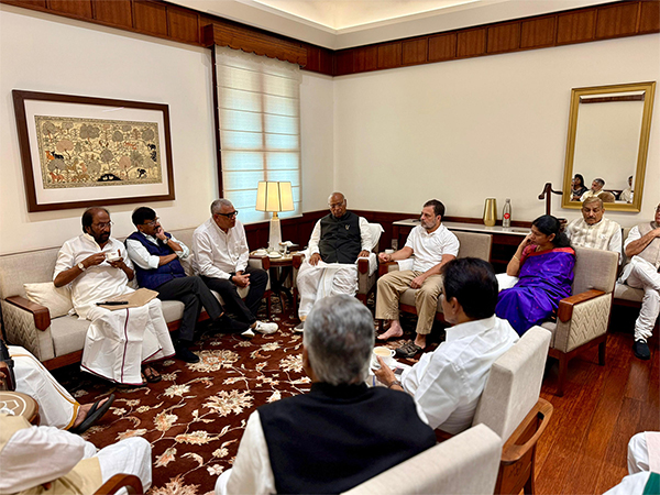 Floor leaders of INDIA bloc in a meeting (Photo/ANI)