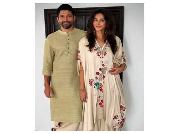 Farhan and Shibani Akhtar (Photo/Instagram@shibaniakhtar)