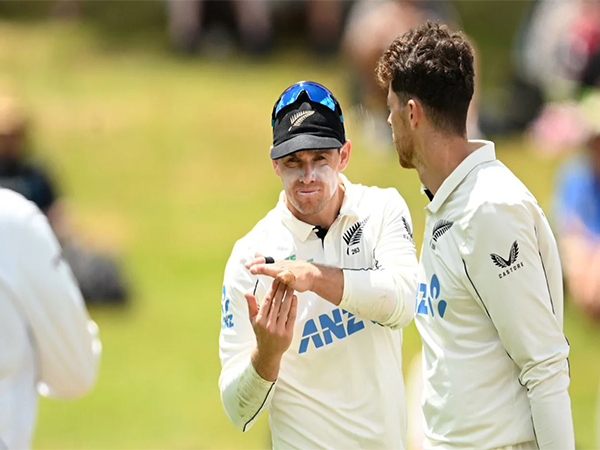 New Zealand players Tom Latham and Mitchell Santner (Photo: ICC)