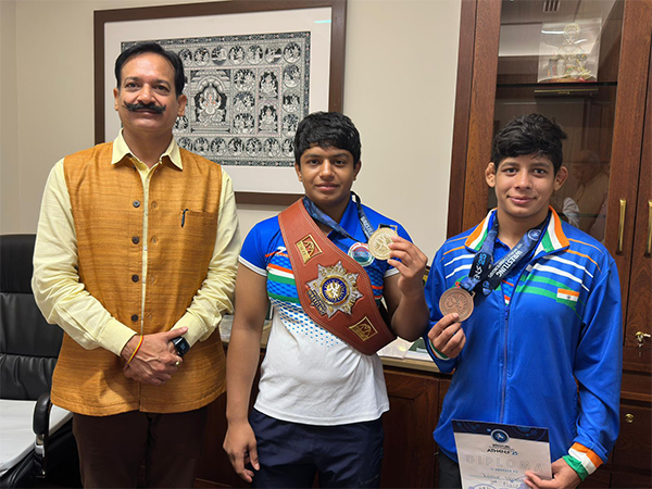 Rajasthan’s wrestling stars Ashwin and Komal Verma visit Parliament. (Photo/Rajasthan Wrestling Association)