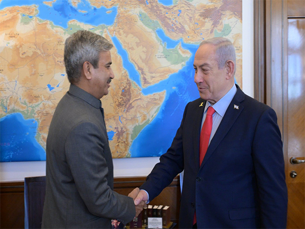 Indian Ambassador JP Singh with Israeli PM Benjamin Netanyahu (Photo/ X@ IsraeliPM) 
