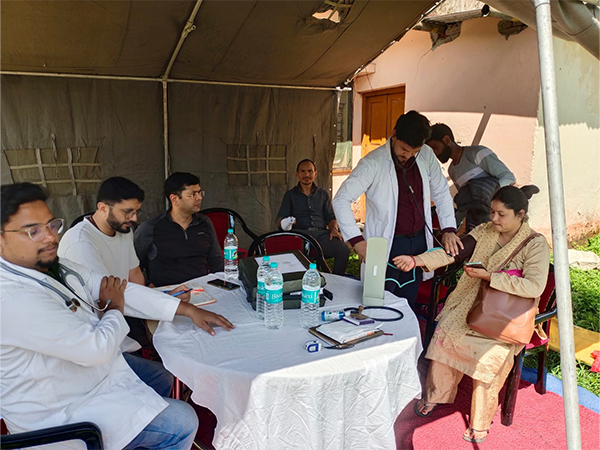 Doctors conducting health check-up in disaster hit Uttarkashi (Photo/Uttarakhand CMO)  