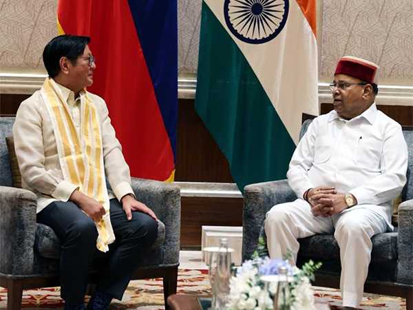 Philippines President Ferdinand Marcos Jr met Karnataka Governor Thaawarchand Gehlot (Photo/Karnataka Raj Bhavan)