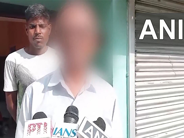 RG Kar Medical College rape victim's father alleges police assault on wife during Nabanna Abhiyan rally (PhotoANI)