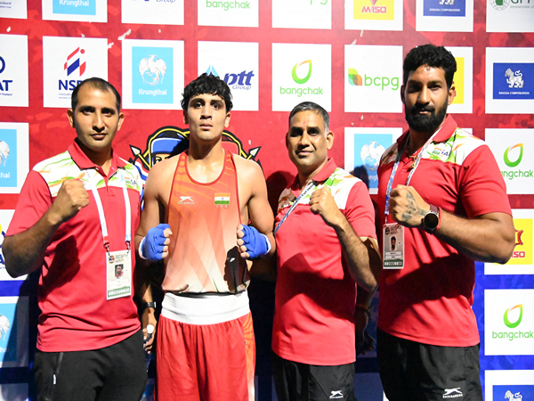 Rahul Kundu with his coach and support staffs after winning gold at U19 Asian Boxing Championships (Image: BFI media)