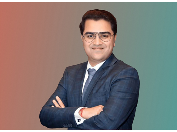 Chief Minister of Maharashtra Felicitates Abhay Bhutada for Strengthening Pune Police with Advanced Equipment