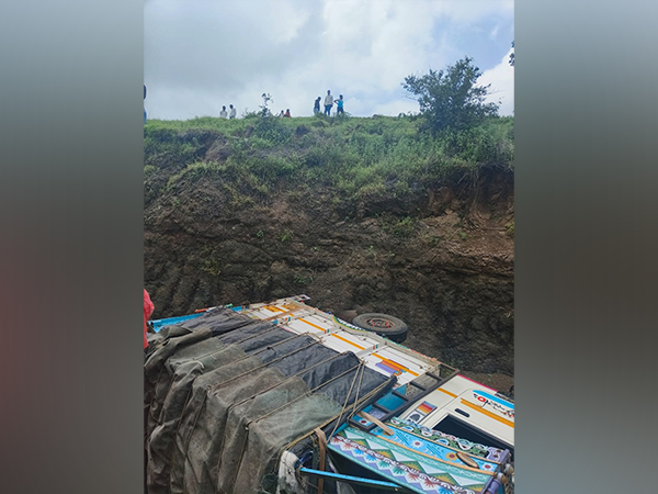 Death toll rises to 10 in Pimpri-Chinchwad accident  (PhotoANI)