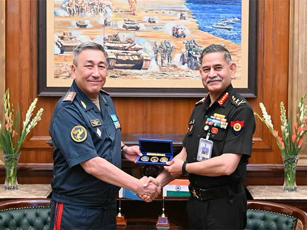Kazakhstan's first Deputy Defence Minister Sultan Kamaletdinov with COAS Gen Upendra Dwivedi (Photo credit- x/@adgpi)