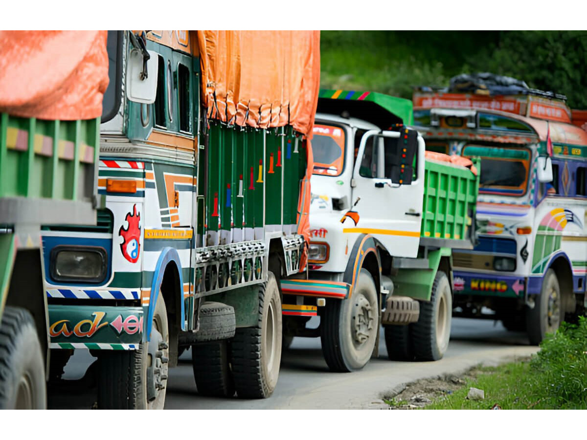 The Rise of On-Demand Truck Rentals in India's Growing Online Shopping Market